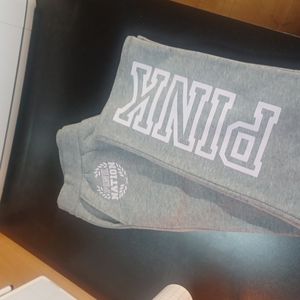 Gray sweatpants with Pink logo